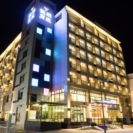V-Hotel T'ai-tung Dış mekan fotoğraf