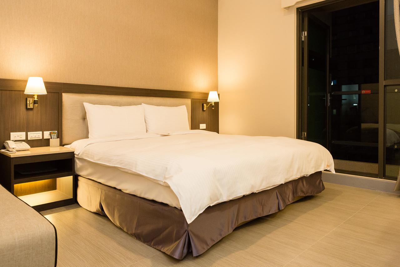 V-Hotel T'ai-tung Dış mekan fotoğraf
