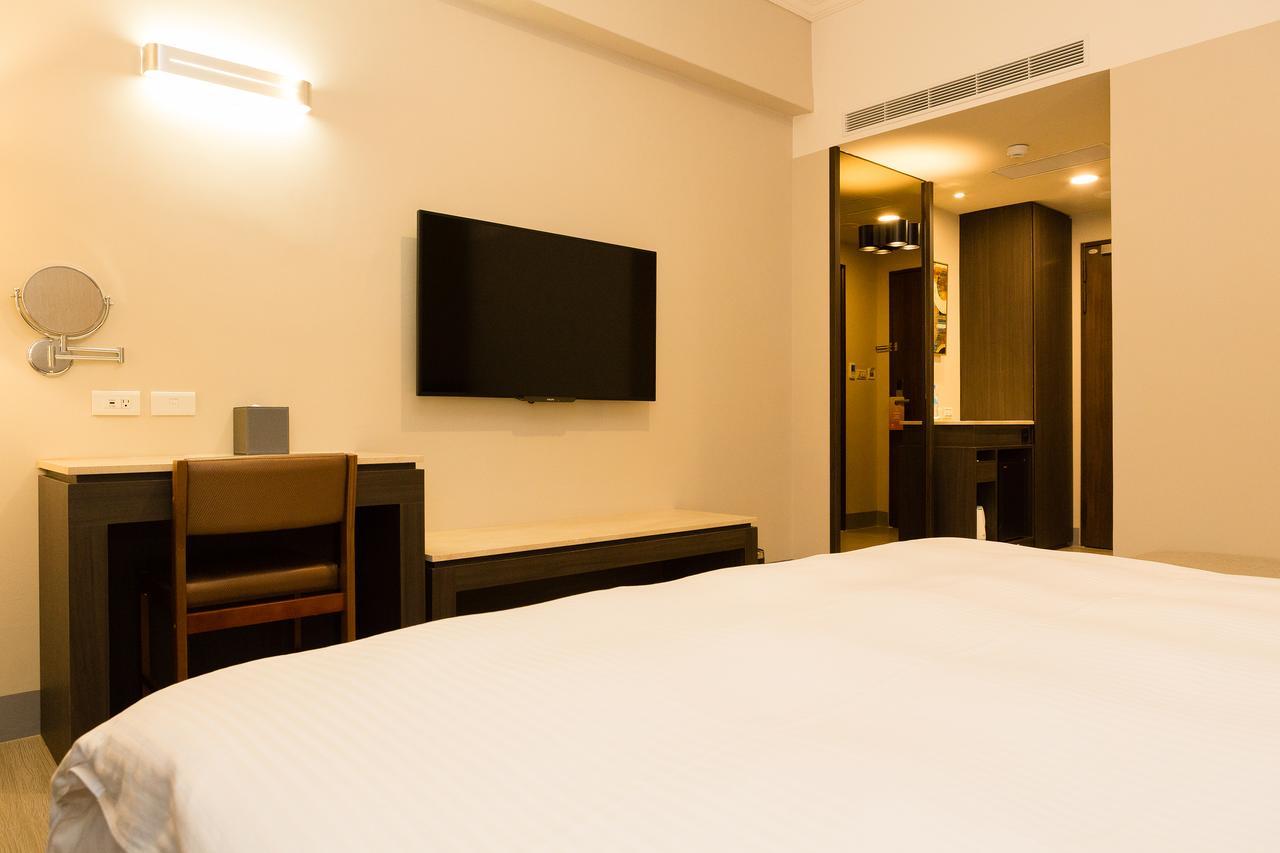 V-Hotel T'ai-tung Dış mekan fotoğraf