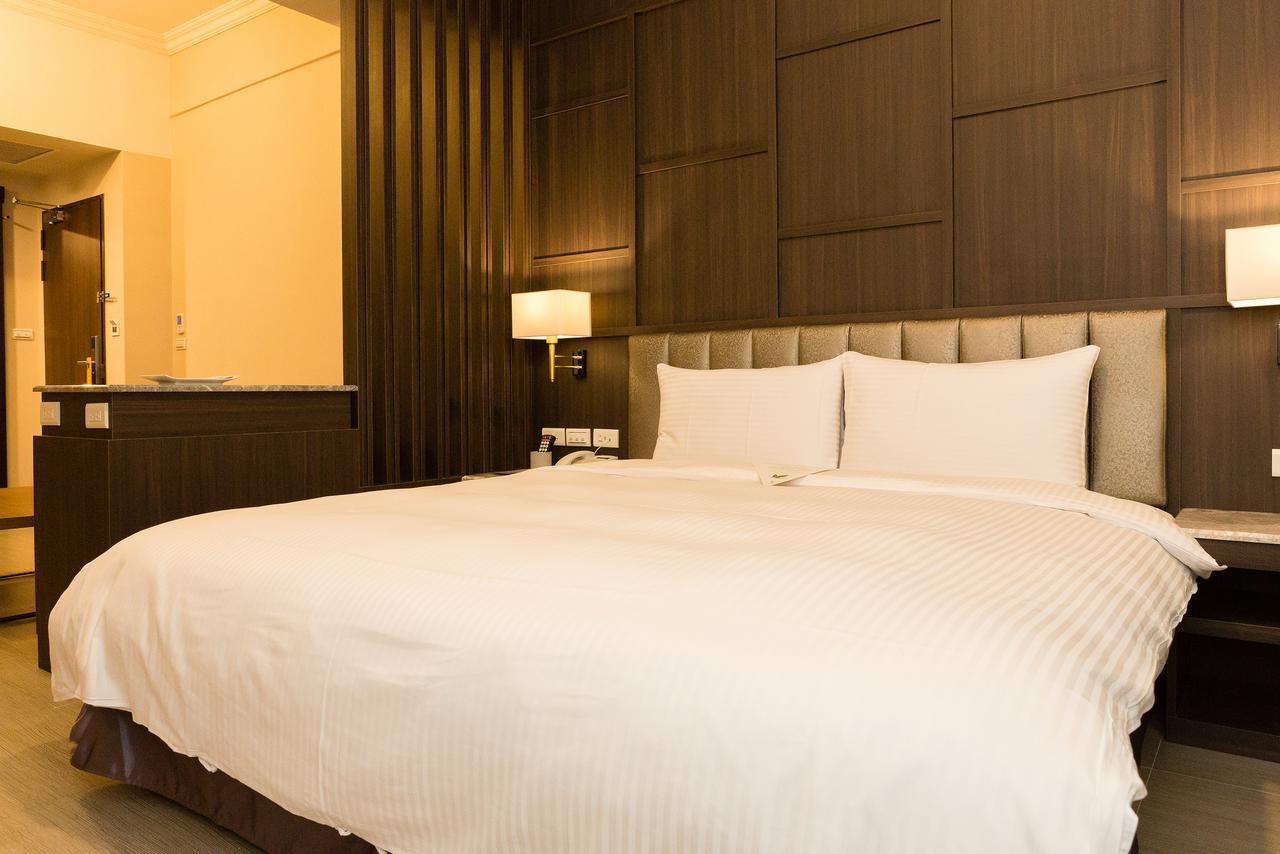 V-Hotel T'ai-tung Dış mekan fotoğraf